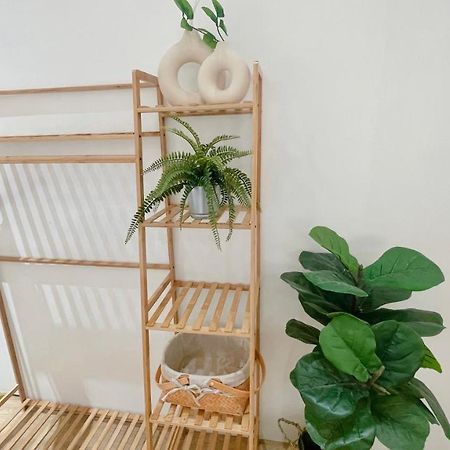 Helena'S Studio Suite Gerik Εξωτερικό φωτογραφία